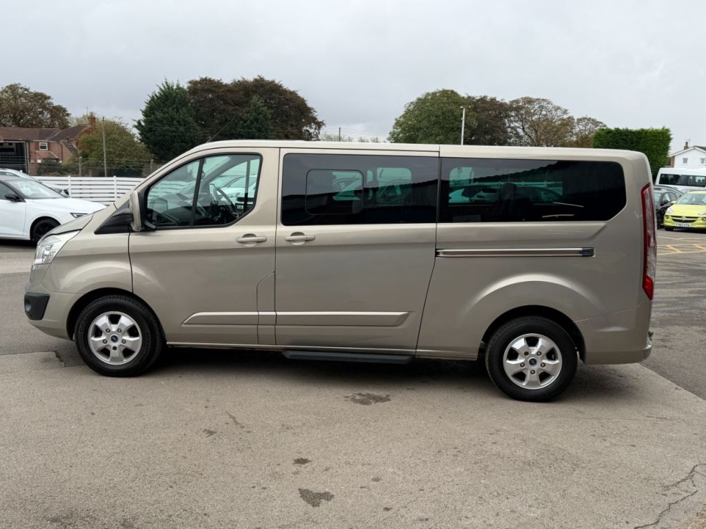 Used Ford Tourneo Custom 2016 for sale - 75358751: Photo 13