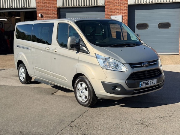 Used Ford Tourneo Custom 2016 for sale - 75358751: Photo 1