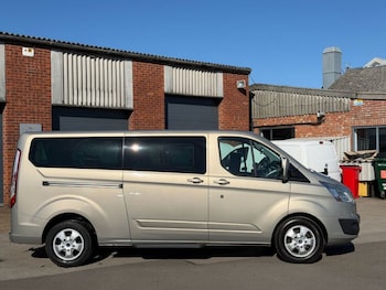 Used Ford Tourneo Custom 2016 for sale - 75358751: Photo 2