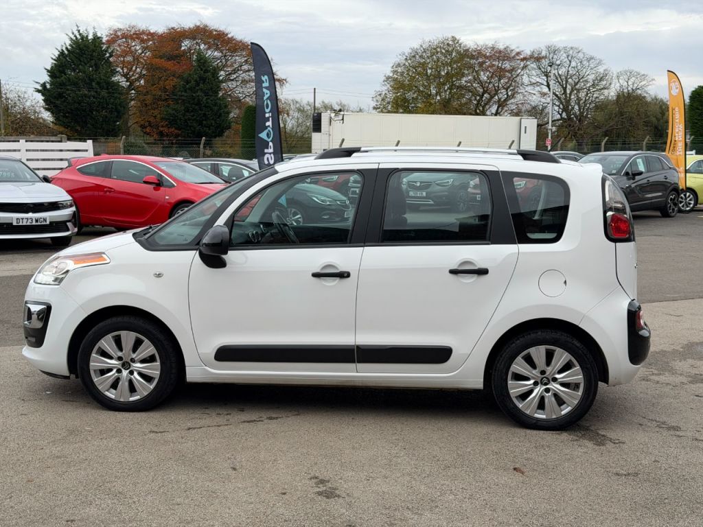 Used Citroen C3 Picasso 2017 for sale - 76428844: Photo 12