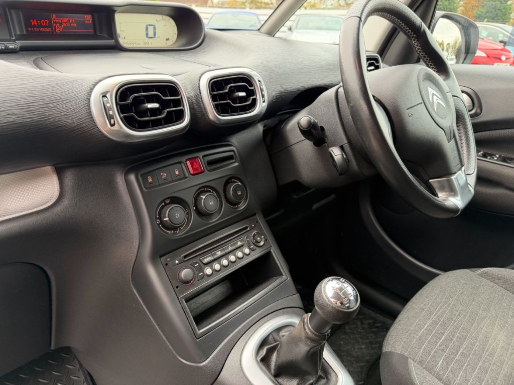 Used Citroen C3 Picasso 2017 for sale - 76428844: Photo 8