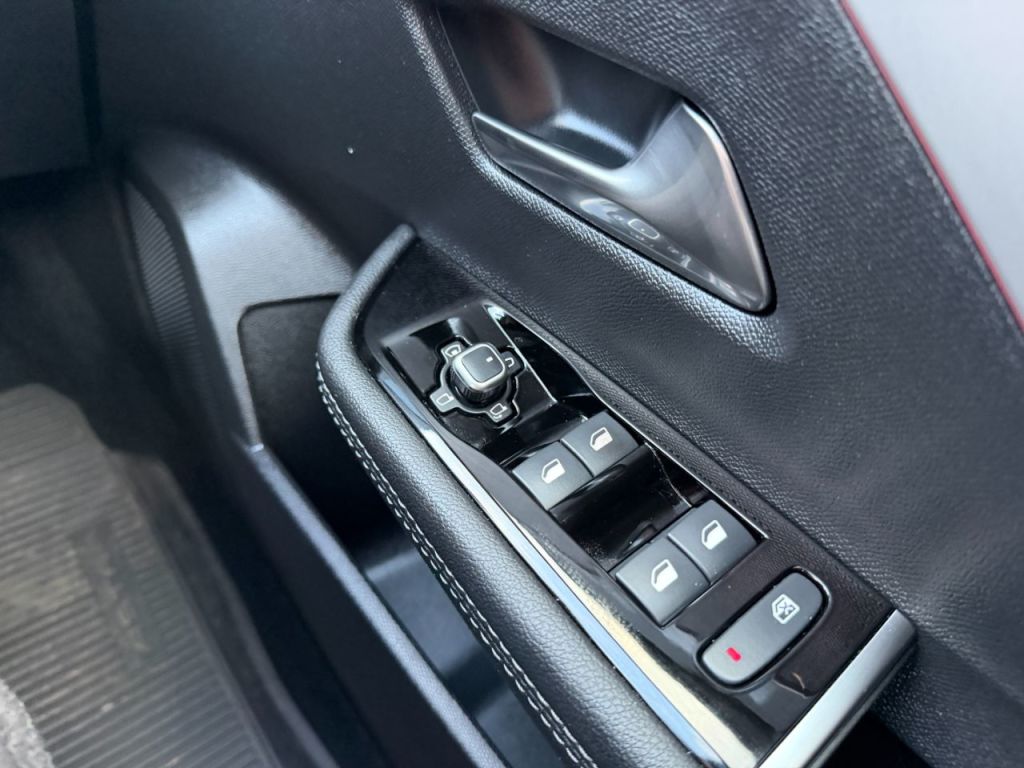 Used Vauxhall Astra 2024 for sale - 76438935: Photo 31