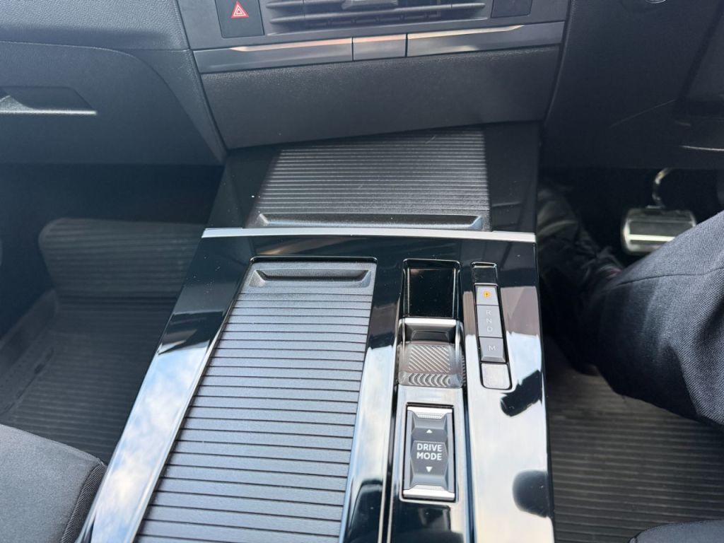 Used Vauxhall Astra 2024 for sale - 76438935: Photo 32