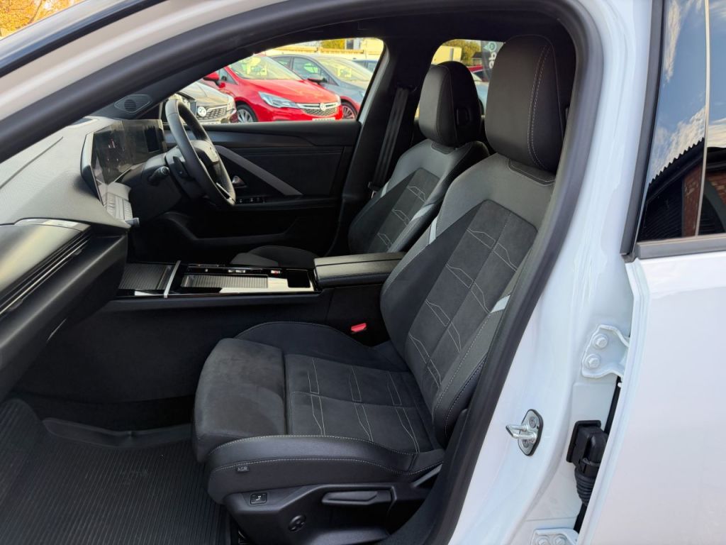 Used Vauxhall Astra 2024 for sale - 76438935: Photo 5