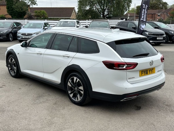 Used Vauxhall Insignia 2018 for sale - 75606550: Photo 2