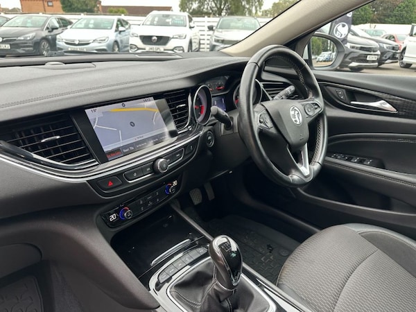 Used Vauxhall Insignia 2018 for sale - 75606550: Photo 5