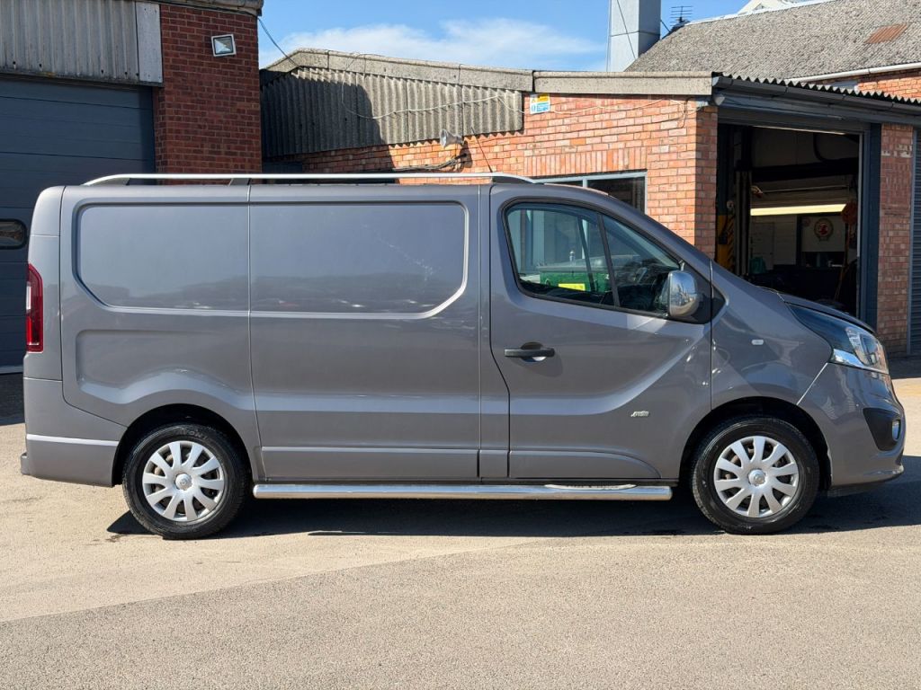 Used Vauxhall Vivaro 2015 for sale - 78153414: Photo 19