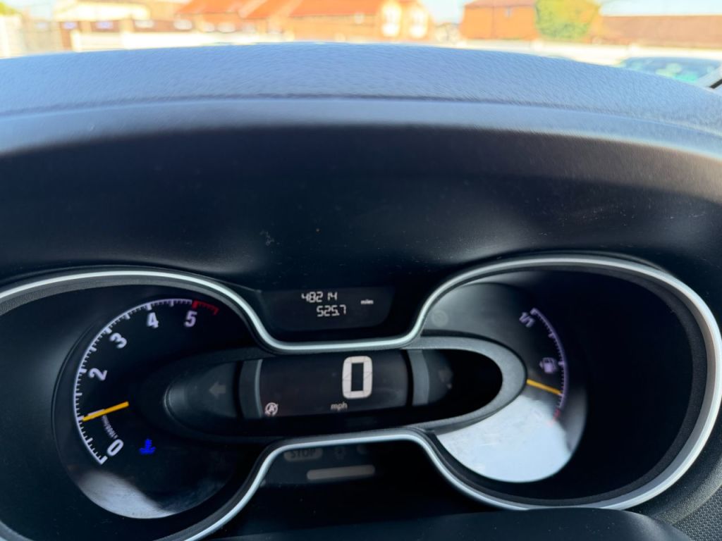 Used Vauxhall Vivaro 2015 for sale - 78153414: Photo 24