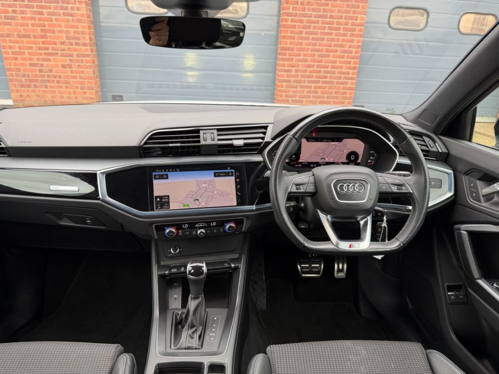 Used Audi Q3 2023 for sale - 77533779: Photo 10