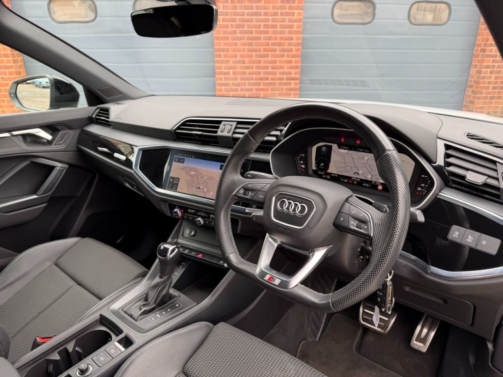 Used Audi Q3 2023 for sale - 77533779: Photo 22