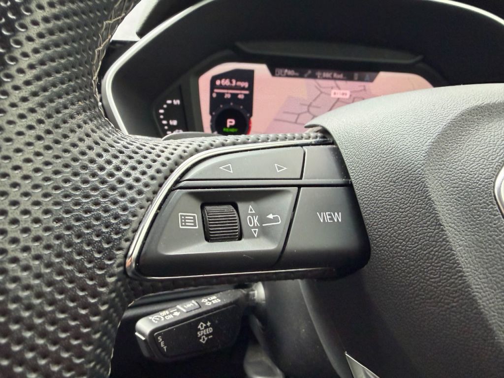 Used Audi Q3 2023 for sale - 77533779: Photo 31