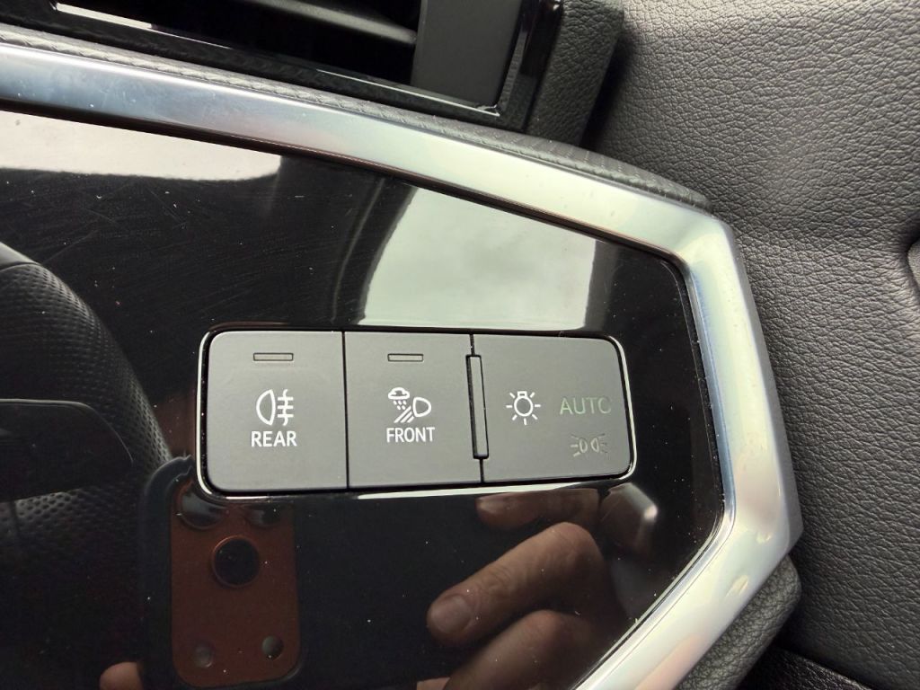 Used Audi Q3 2023 for sale - 77533779: Photo 35