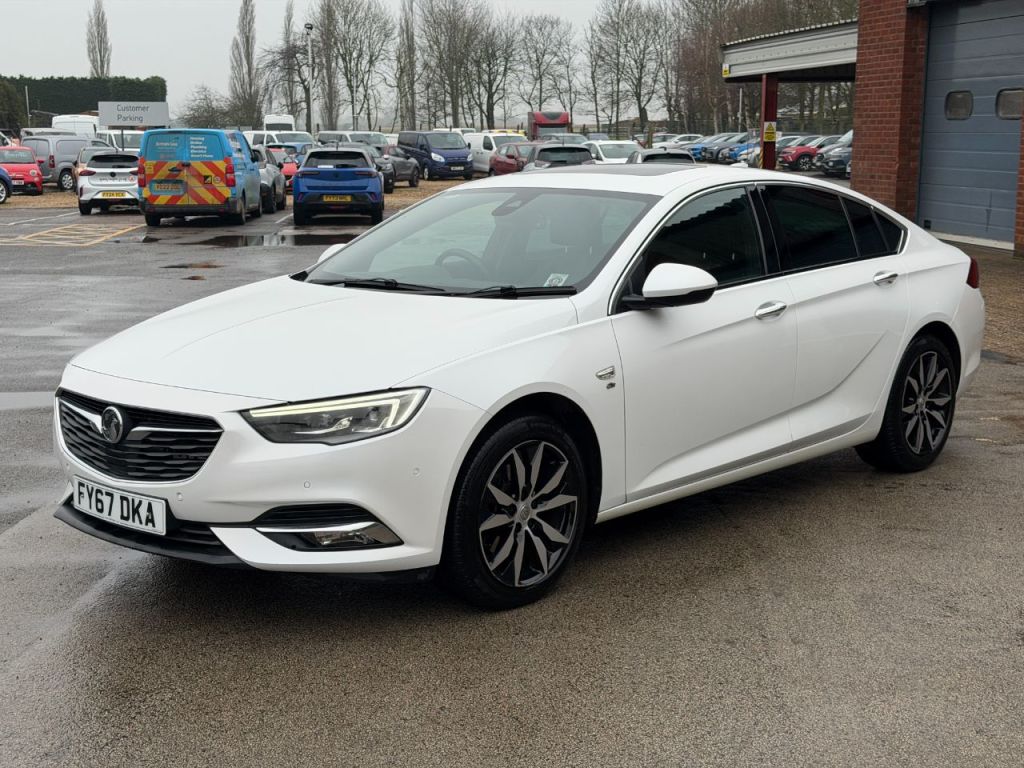Used Vauxhall Insignia 2017 for sale - 77641910: Photo 10