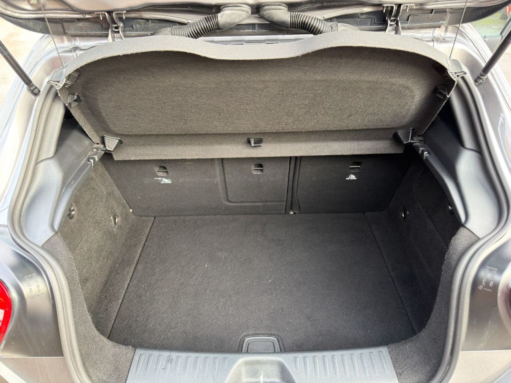 Used Mercedes-Benz A-Class 2015 for sale - 76723513: Photo 11