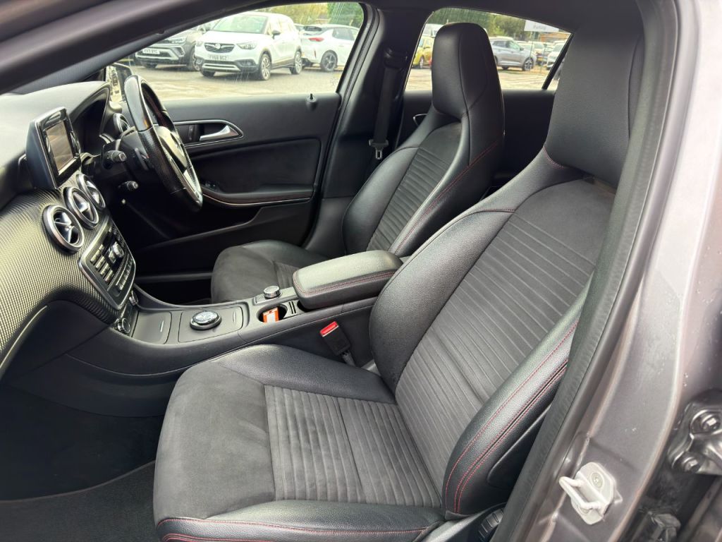 Used Mercedes-Benz A-Class 2015 for sale - 76723513: Photo 4