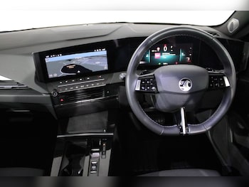 Used Vauxhall Astra 2025 for sale - 77171477: Photo