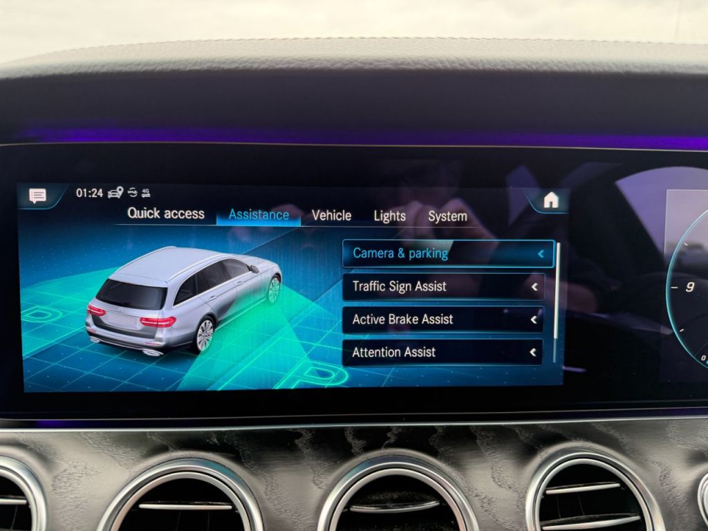 Used Mercedes-Benz E Class 2020 for sale - 76312838: Photo 27