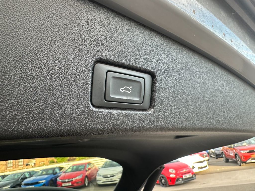 Used Audi Q4 e-tron 2023 for sale - 75994871: Photo 17