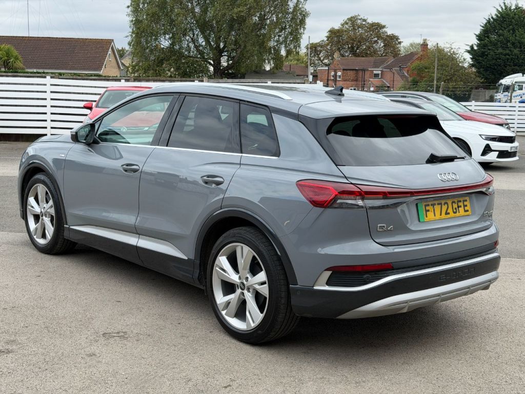 Used Audi Q4 e-tron 2023 for sale - 75994871: Photo 2