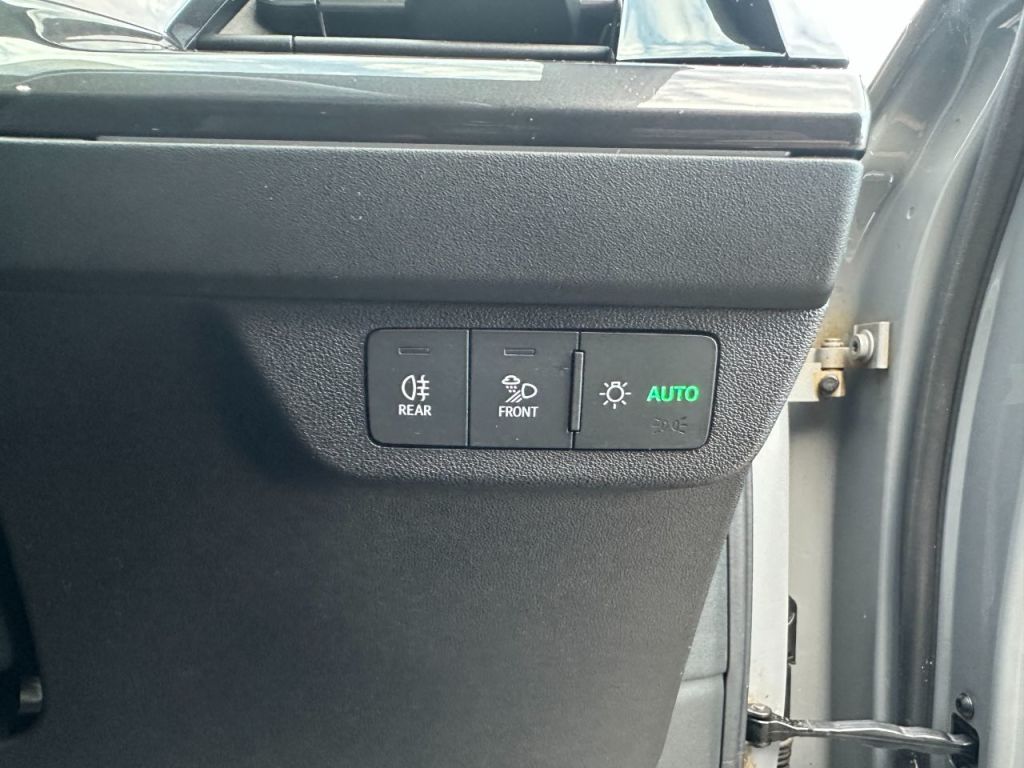 Used Audi Q4 e-tron 2023 for sale - 75994871: Photo 27