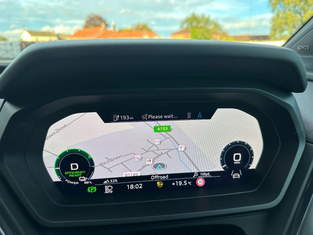 Used Audi Q4 e-tron 2023 for sale - 75994871: Photo 30