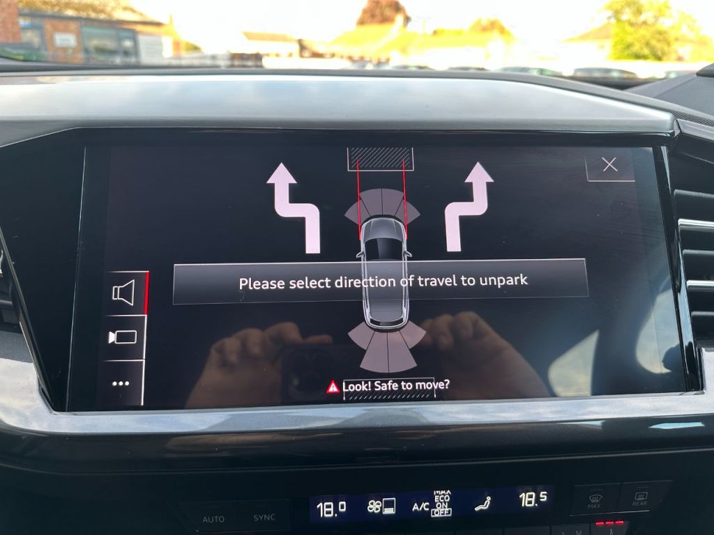 Used Audi Q4 e-tron 2023 for sale - 75994871: Photo 39