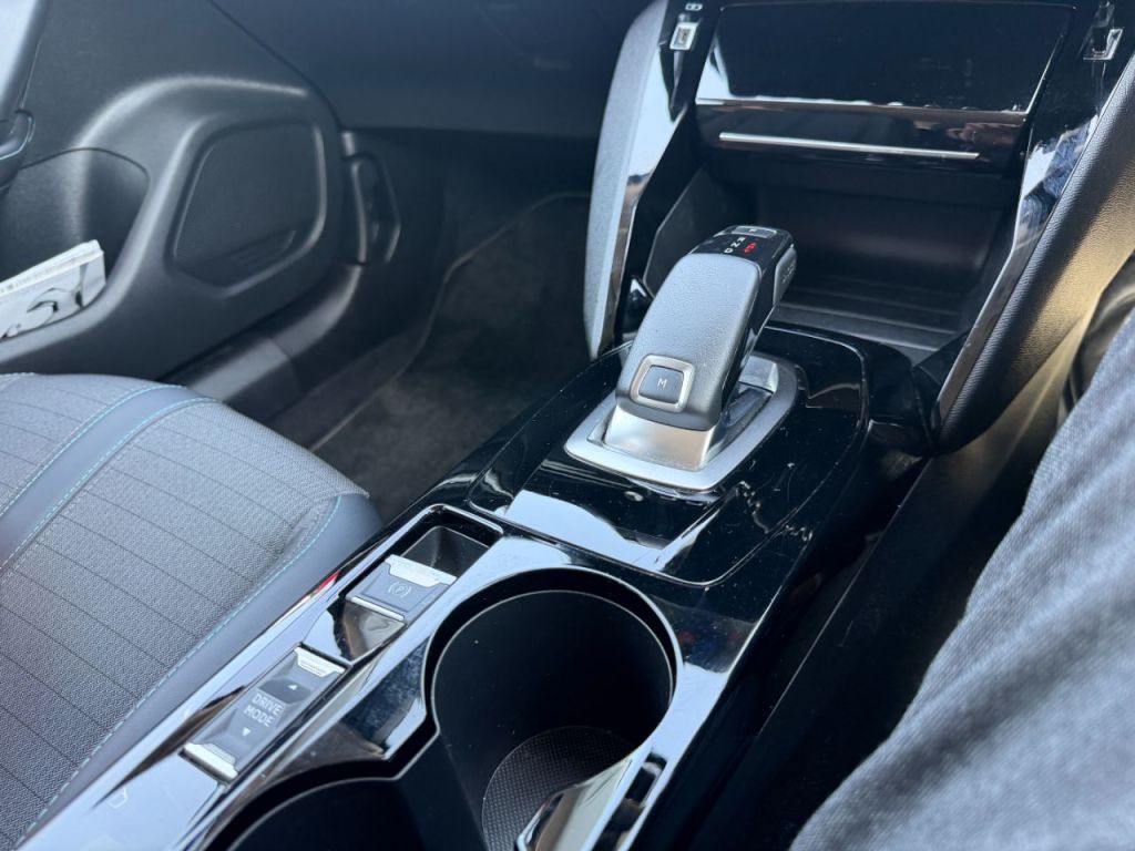 Used Peugeot 2008 2021 for sale - 78153419: Photo 23