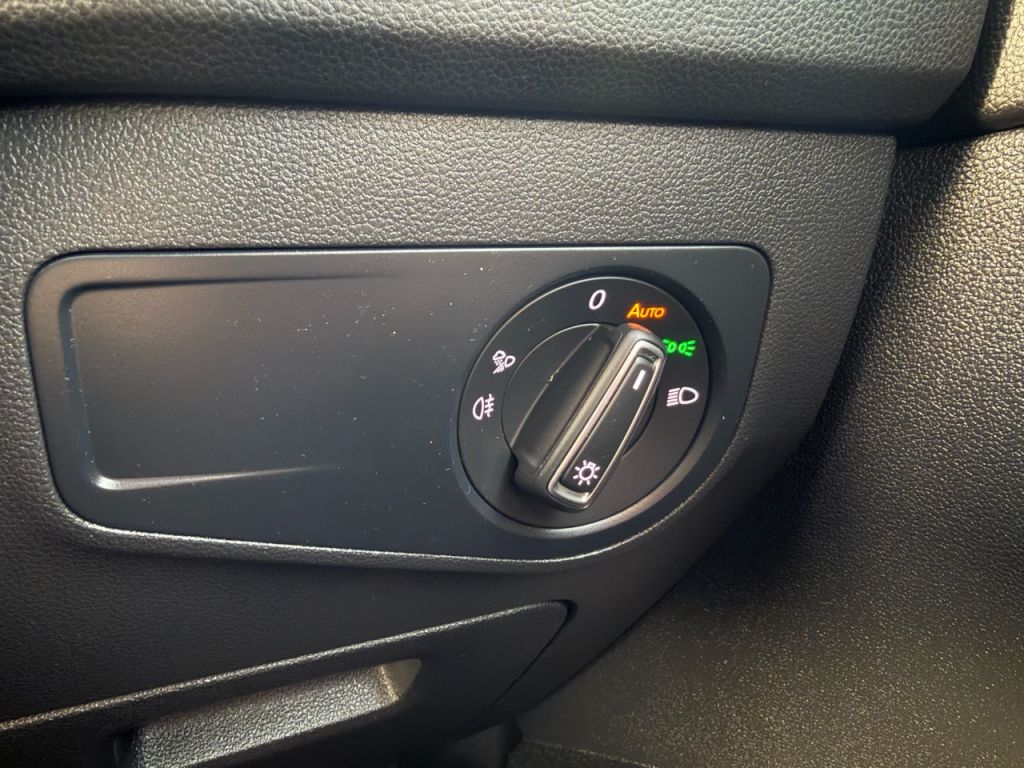 Used Volkswagen Tiguan 2021 for sale - 75527337: Photo 40