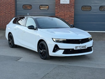 Vauxhall - Astra