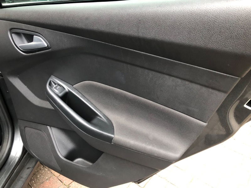 Used Ford Focus 2017 for sale - 77236948: Photo 33