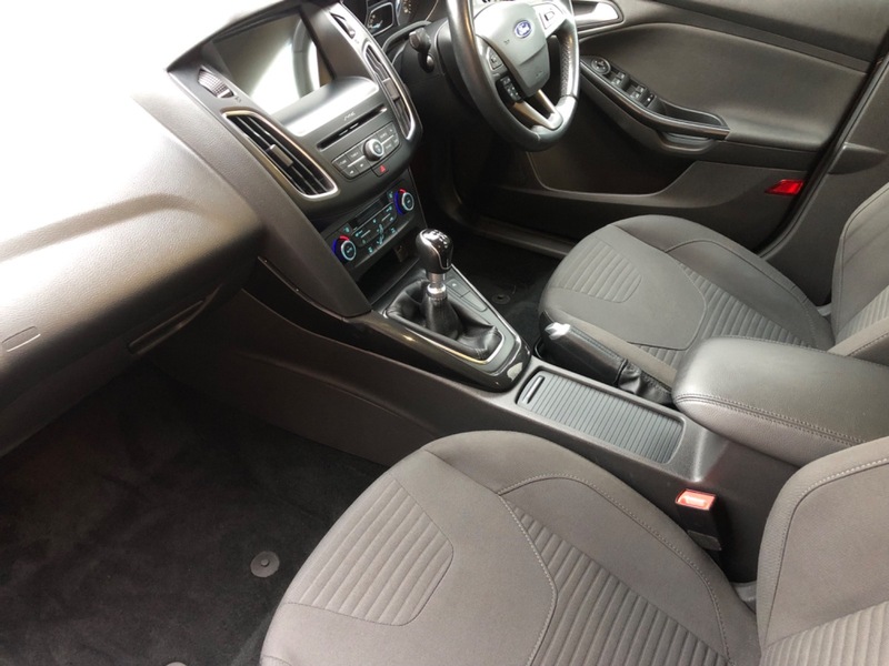 Used Ford Focus 2017 for sale - 77236948: Photo 41