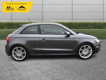 Used Audi A1 2011 for sale - 75620219: Photo