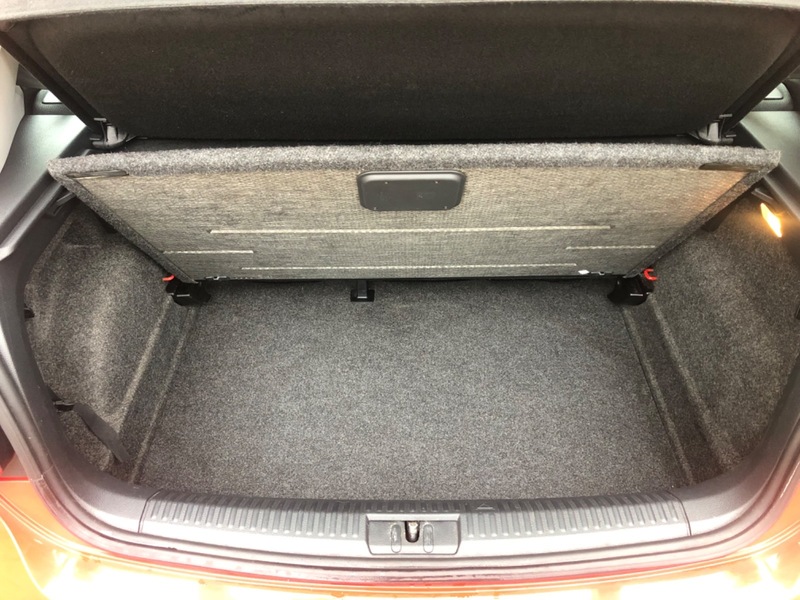 Used Volkswagen Polo 2010 for sale - 76712229: Photo 29