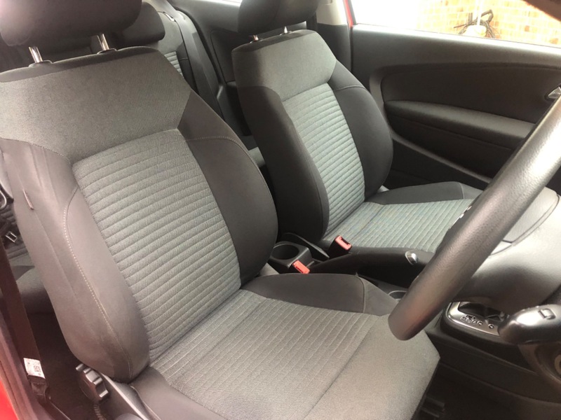 Used Volkswagen Polo 2010 for sale - 76712229: Photo 39