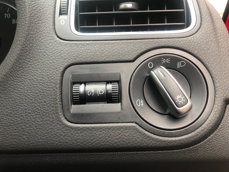 Used Volkswagen Polo 2010 for sale - 76712229: Photo 47