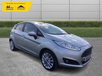 Used Ford Fiesta 2015 for sale - 75693664: Photo