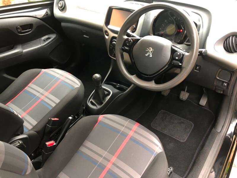 Used Peugeot 108 2015 for sale - 76547436: Photo 32