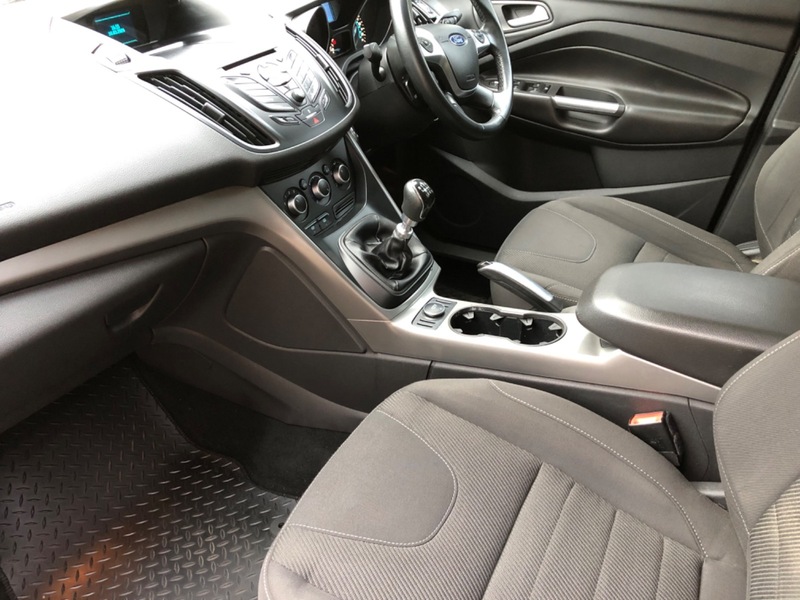 Used Ford Kuga 2014 for sale - 77836520: Photo 46