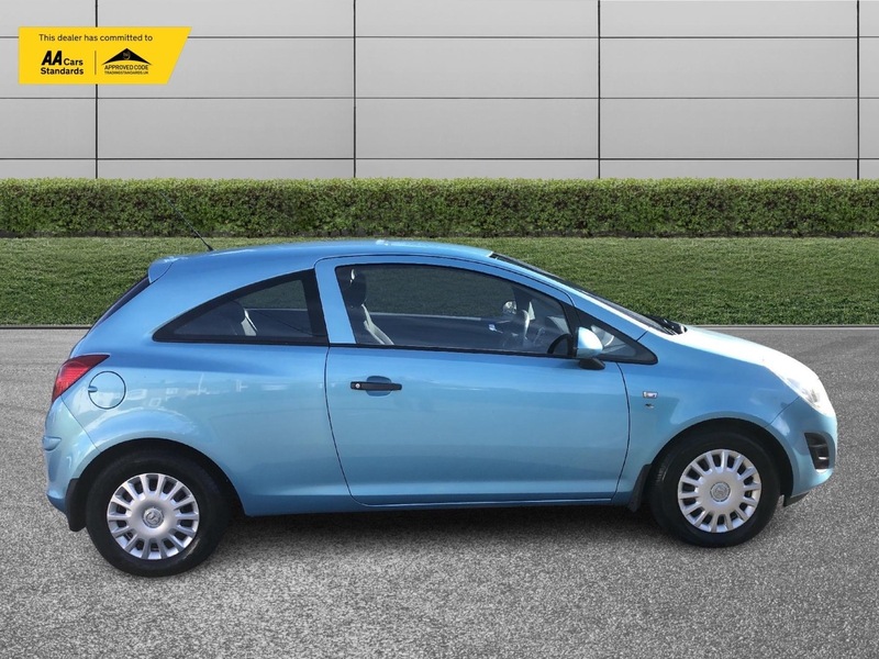 Used Vauxhall Corsa 2012 for sale - 78168119: Photo 3