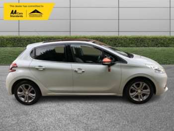 Used Peugeot 208 2014 for sale - 75033172: Photo