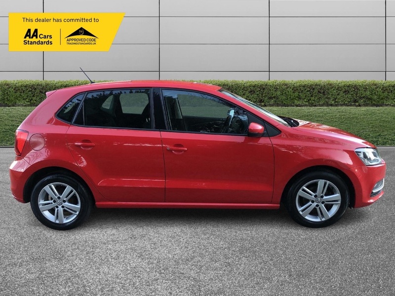 Used Volkswagen Polo 2017 for sale - 76758784: Photo 3