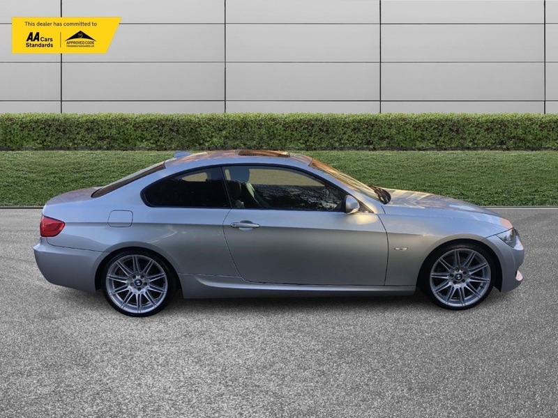 Used BMW 3 Series 2011 for sale - 78145667: Photo 3