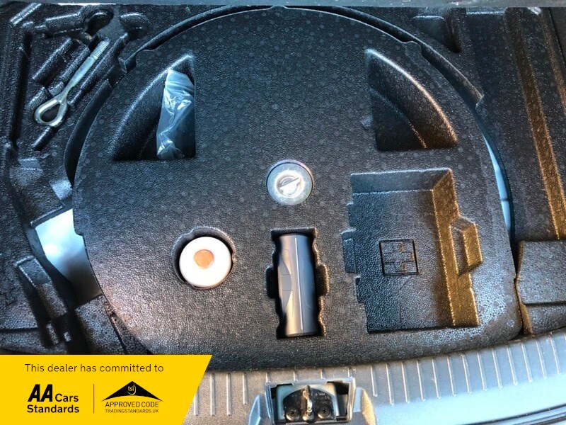 Used Nissan Qashqai 2012 for sale - 77749349: Photo 31