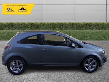 Used Vauxhall Corsa 2013 for sale - 77766049: Photo