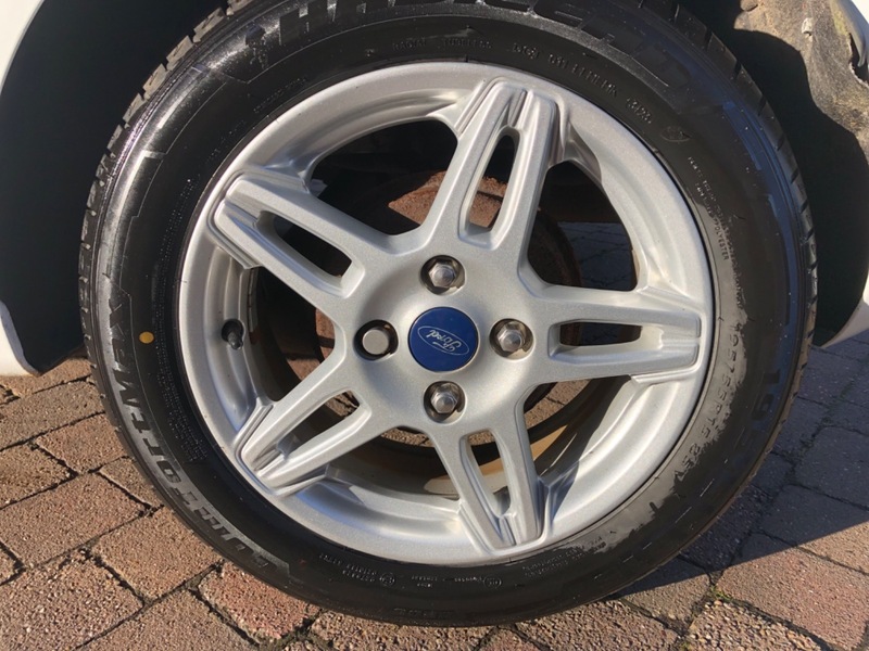 Used Ford Fiesta 2013 for sale - 76884589: Photo 25