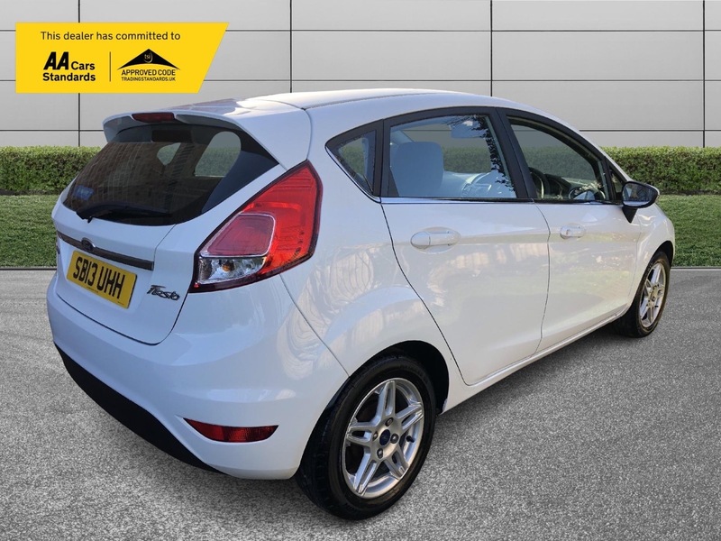 Used Ford Fiesta 2013 for sale - 76884589: Photo 5