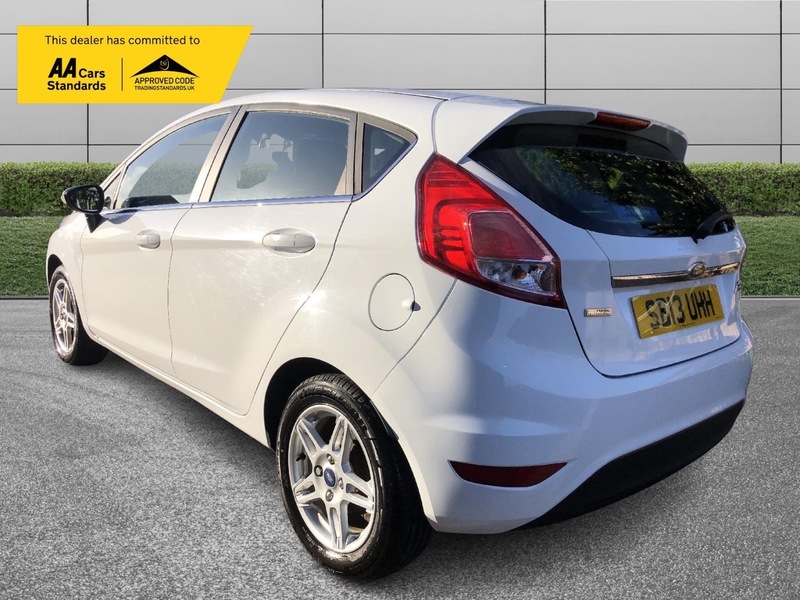 Used Ford Fiesta 2013 for sale - 76884589: Photo 9