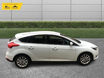 Used Ford Focus 2017 for sale - 78474877: Photo