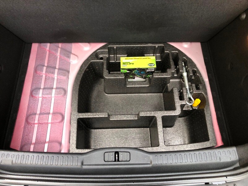 Used Peugeot RCZ 2014 for sale - 77906108: Photo 28