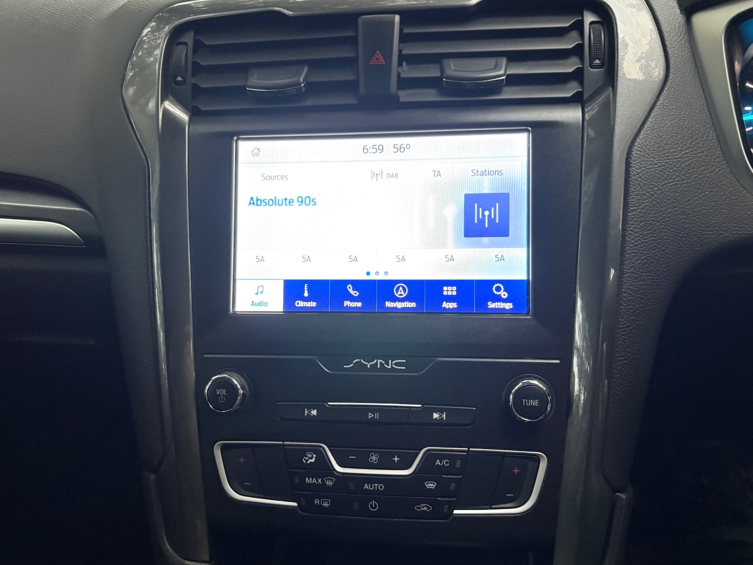 Used Ford Mondeo 2019 for sale - 75962058: Photo 15